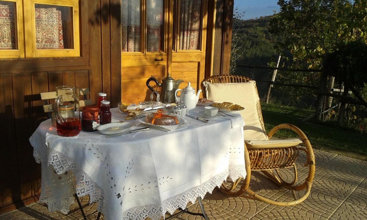 Magiche Langhe Bed & Breakfast Paroldo Eksteriør bilde
