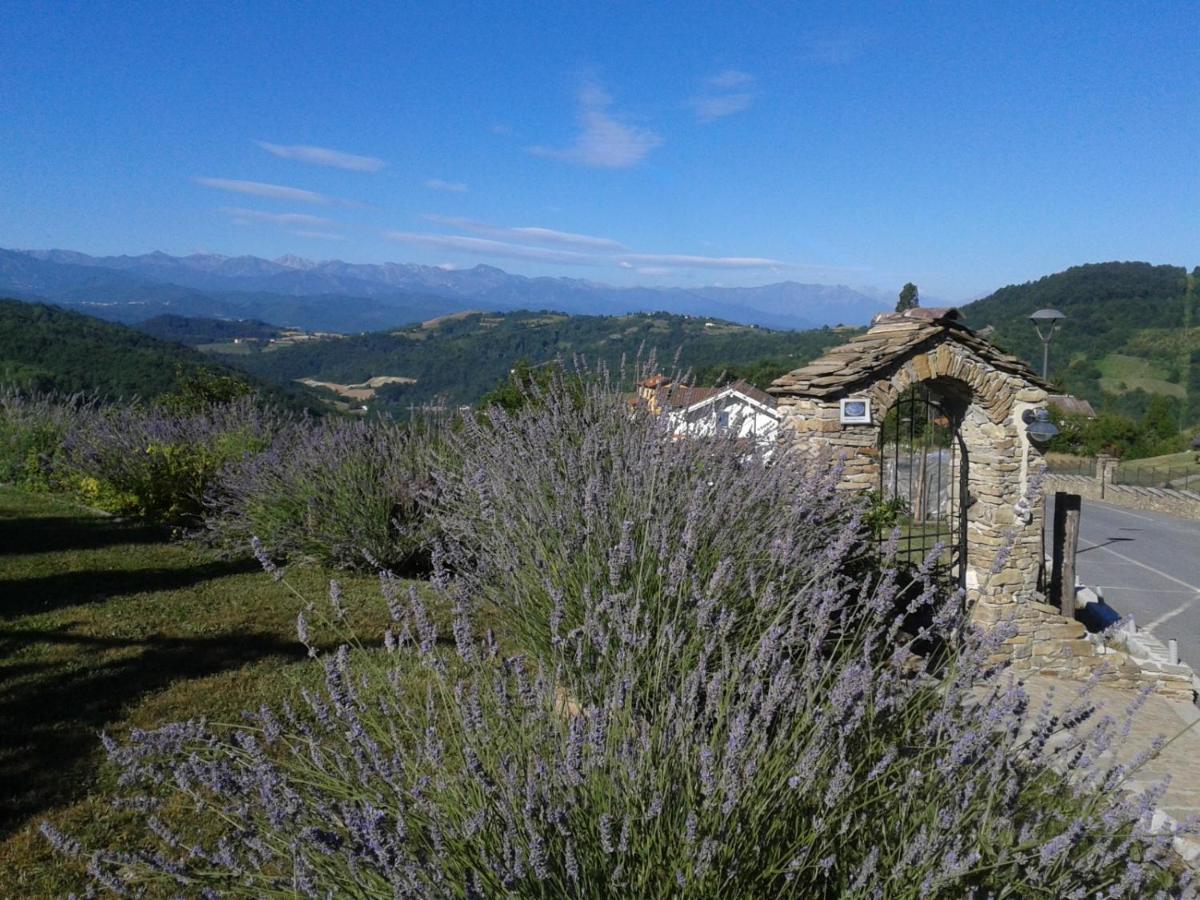 Magiche Langhe Bed & Breakfast Paroldo Eksteriør bilde