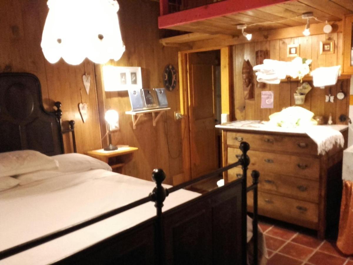 Magiche Langhe Bed & Breakfast Paroldo Eksteriør bilde